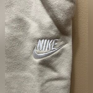 Nike women’s joggers